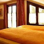 Sonnenhof 3* Lambichl
