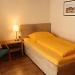 Hotel Sonnenhof Lambichl