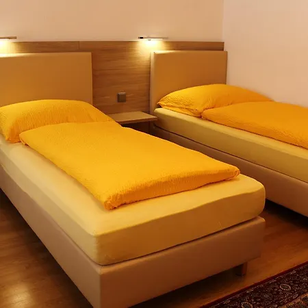 索嫩霍夫酒店 3* Lambichl